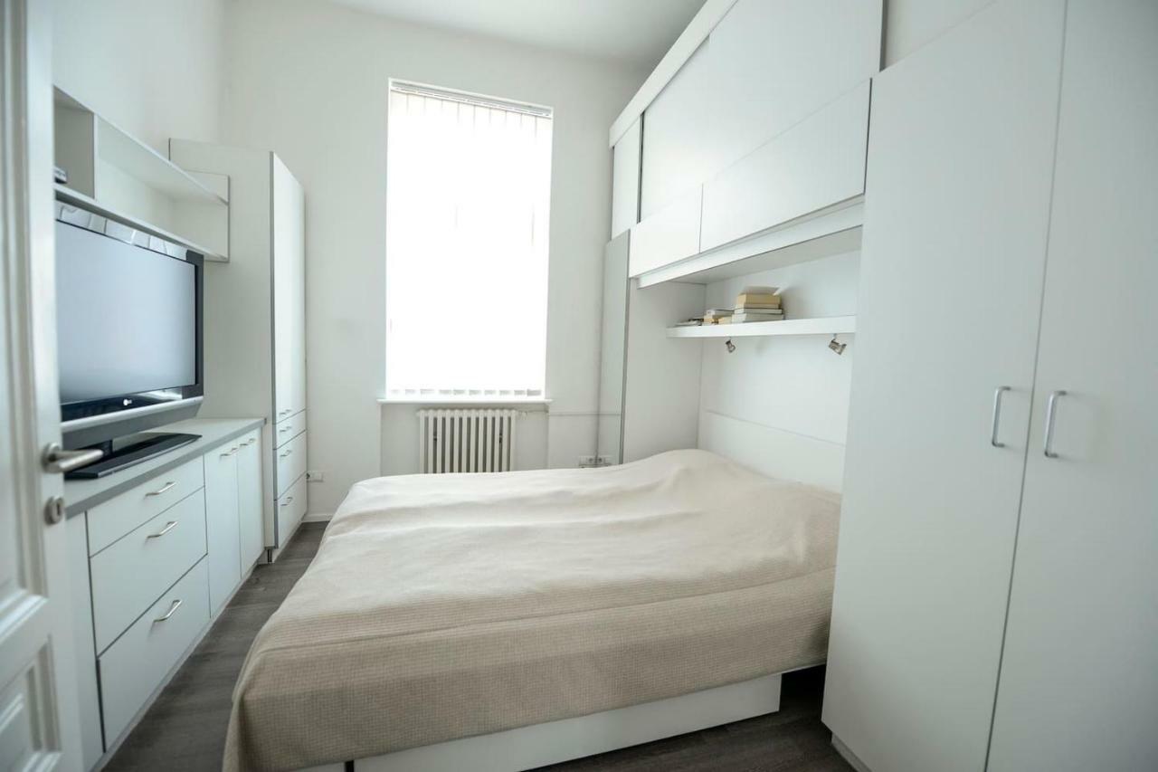 East-West Apartment Sarajevo Ngoại thất bức ảnh